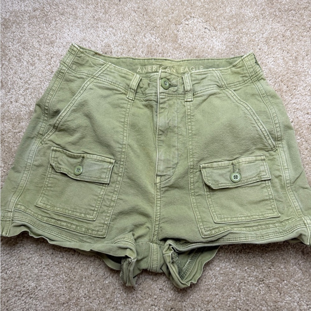 American Eagle Outfitters Olive Cargo Shorts